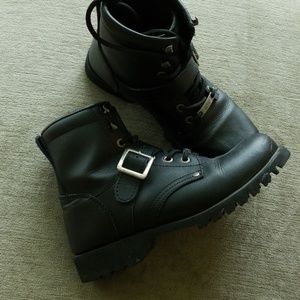 Motorcycle boots